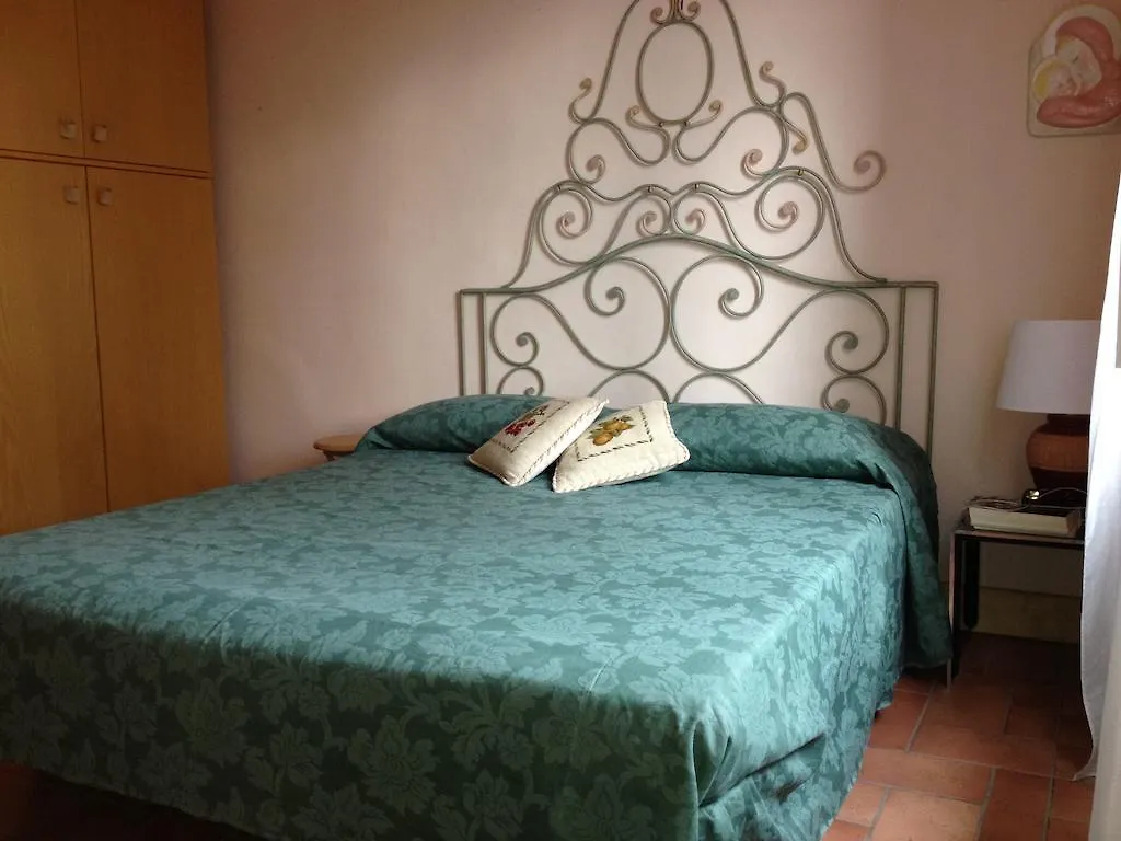 Podere Il Mulino Pieve di Santa Luce Bed and Breakfast